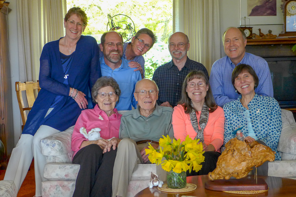 2016 — Easter at Mom and Dad's with Mom, Dad, Esther, Mary and Donelyn, Mike, Clare, Mike and Pat